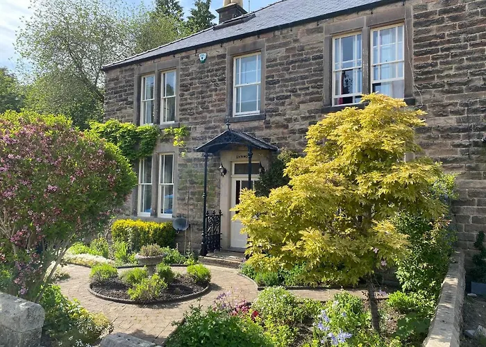 Lynwood - Victorian Home In The Peak District