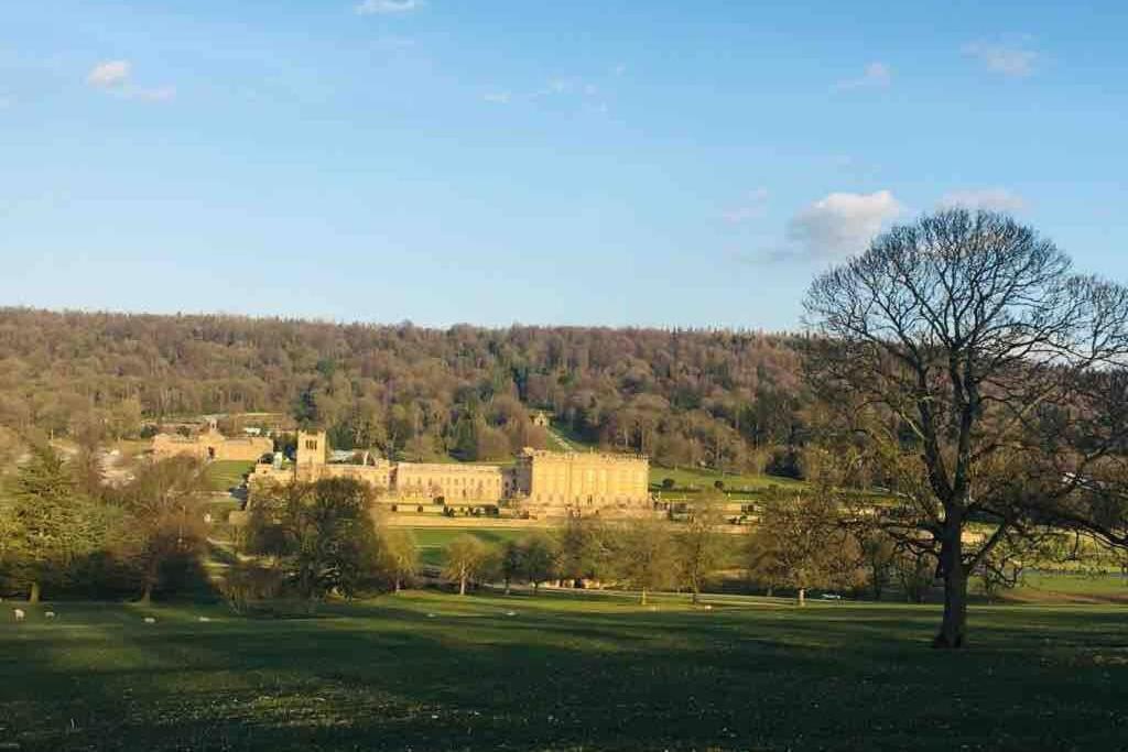 Lynwood - Victorian In The Peak District * Bakewell