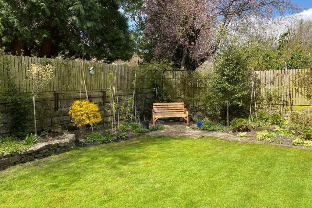 Holiday home Lynwood - Victorian In The Peak District *